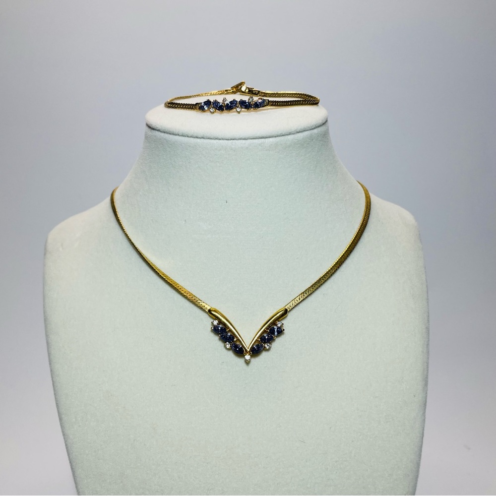 Avon Jewelry Vtg Faux Amethyst & Clear Rhinestone Necklace and Matching …